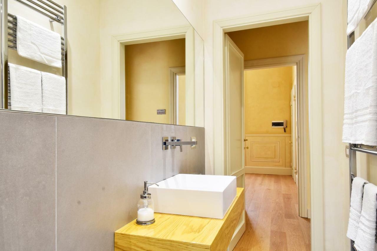 Stella Polare - Luxury Apartment Lucca Exteriör bild
